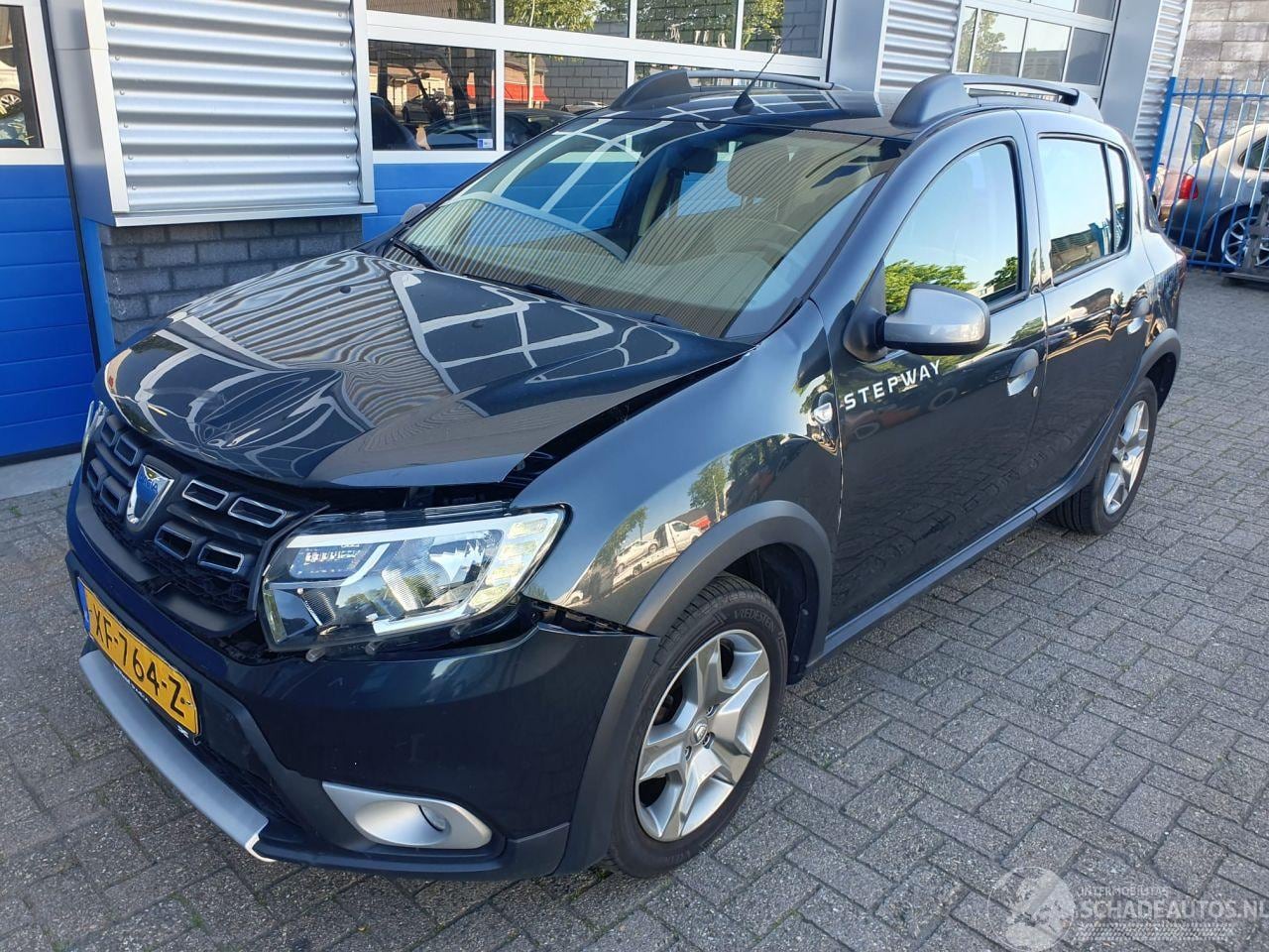 Dacia Sandero Stepway - 0.9 TCe SL - AutoWereld.nl