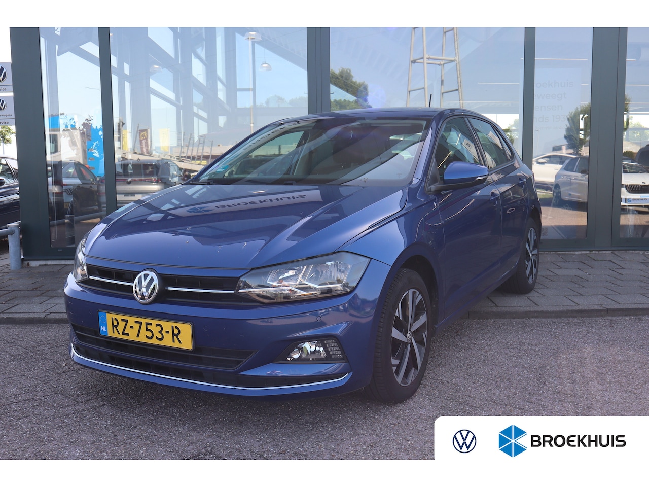 Volkswagen Polo - 1.0 TSI Highline | Cruise control adaptief | Lichtmetalen velgen 17" - AutoWereld.nl