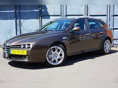 Alfa Romeo 159 Sportwagon - 3.2 JTS Q4 Distinctive | 1e Eigenaar | Zeer Netjes | Liefhebbers auto