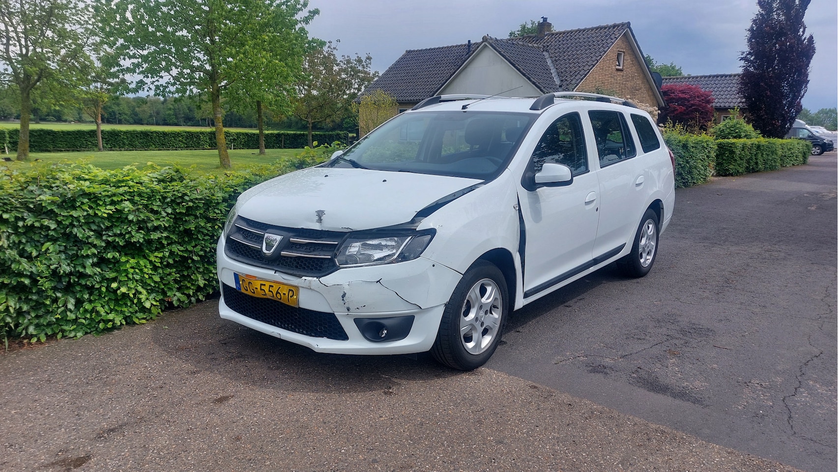 Dacia Logan MCV - 0.9 TCe Prestige AIRCO/NAVI BJ 2015 - AutoWereld.nl