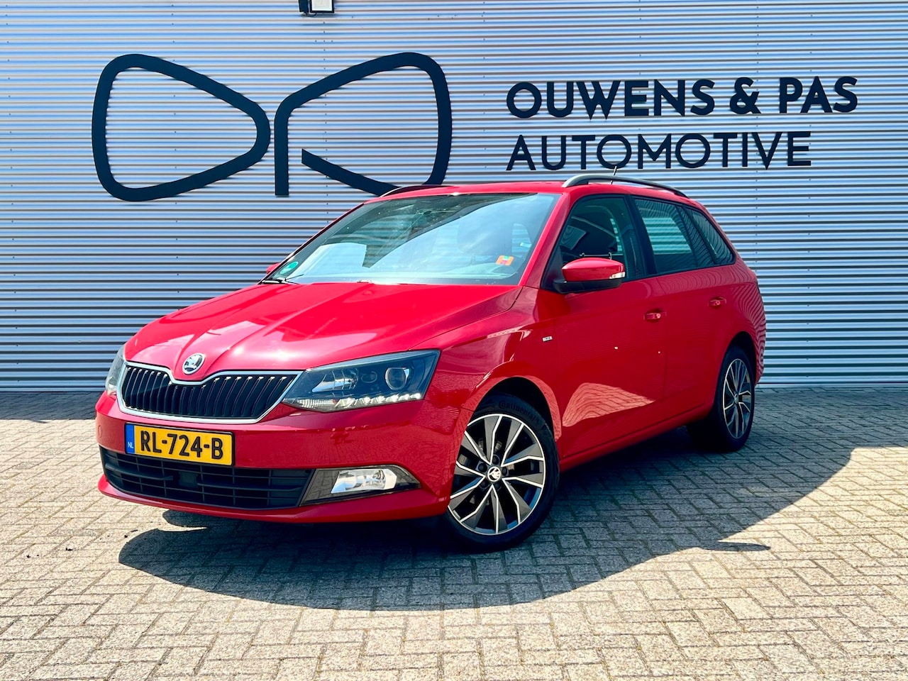 Skoda Fabia Combi - 1.0 TSI Drive | NAP | NAVI | CRUISE | TREKHAAK - AutoWereld.nl