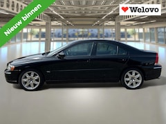 Volvo S60 - 2.5T Summum CarPlay, Leder interieur, trekhaak, elctr. stoel