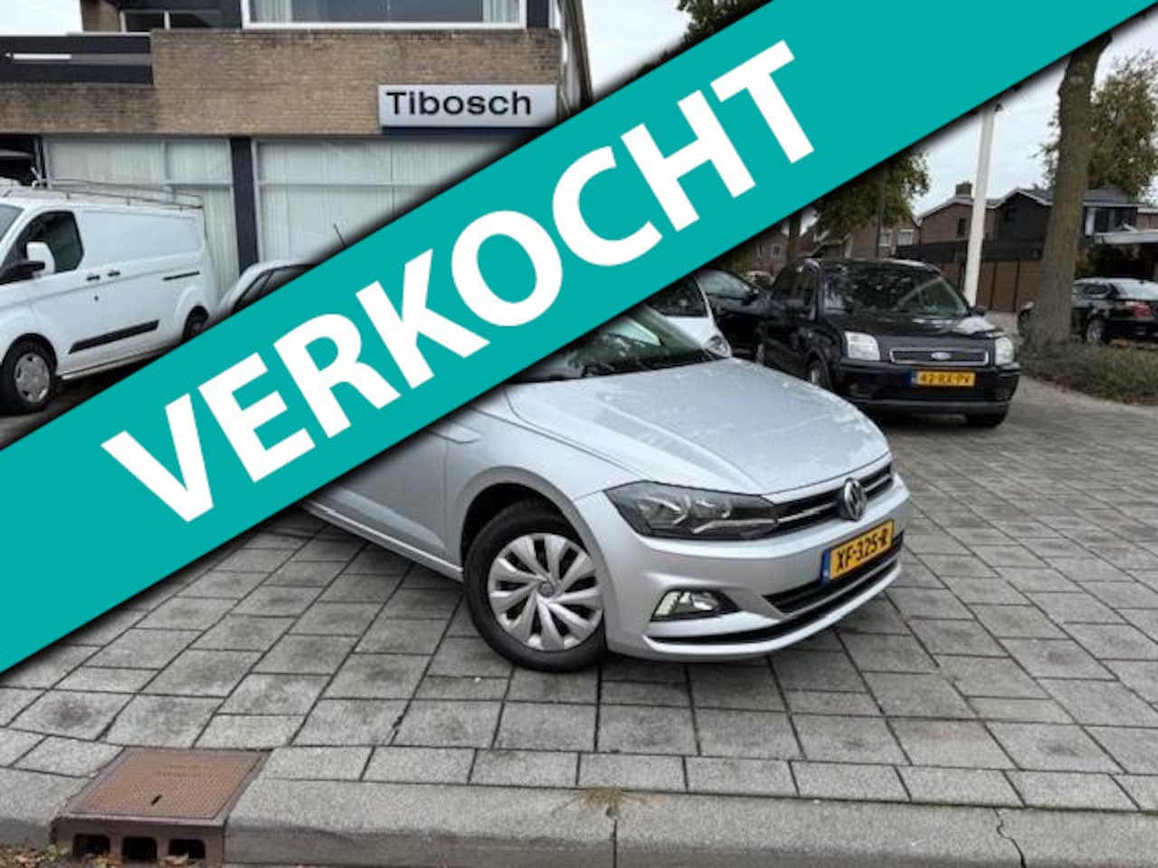 Volkswagen Polo - 1.0 TSI Comfortline Business 1.0 TSI Comfortline Business, PDC, Navi, Apple carplay 81000 KM - AutoWereld.nl