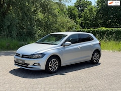 Volkswagen Polo - 1.0 High Line I PDC I NAVIGATIE I DEALER ONDH I CLIMA I STOELVER