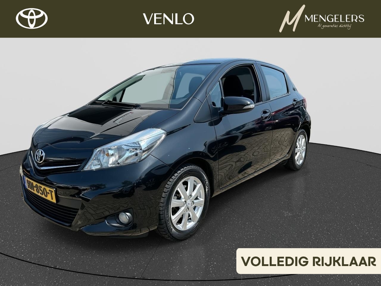 Toyota Yaris - 1.3 VVT-i Executive Edition RIJKLAAR | Climate Control | Navigatie | Stoelverwarming | Tre - AutoWereld.nl