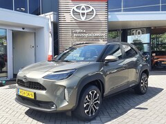 Toyota Yaris Cross - 1.5 Hybrid 115 First Edition APPLE/ANDROID STOEL/STUURVERWARMING NAVI AD-CRUISE PRIVACY-GL