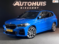 BMW X1 - XDrive25e High Executive Edition M Pano/ Leder/ Adaptieve Cruisecontrol/ Camera/ Carplay/