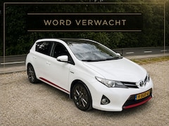 Toyota Auris - 1.8 Hybrid |Panorama|Navigatie|Xenon