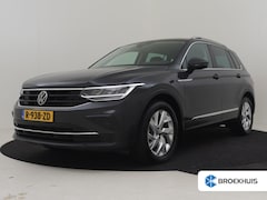 Volkswagen Tiguan - 1.5 TSI Elegance | Trekhaak Uitklapbaar | Achteruitrijcamera | Cruise control adaptief | A