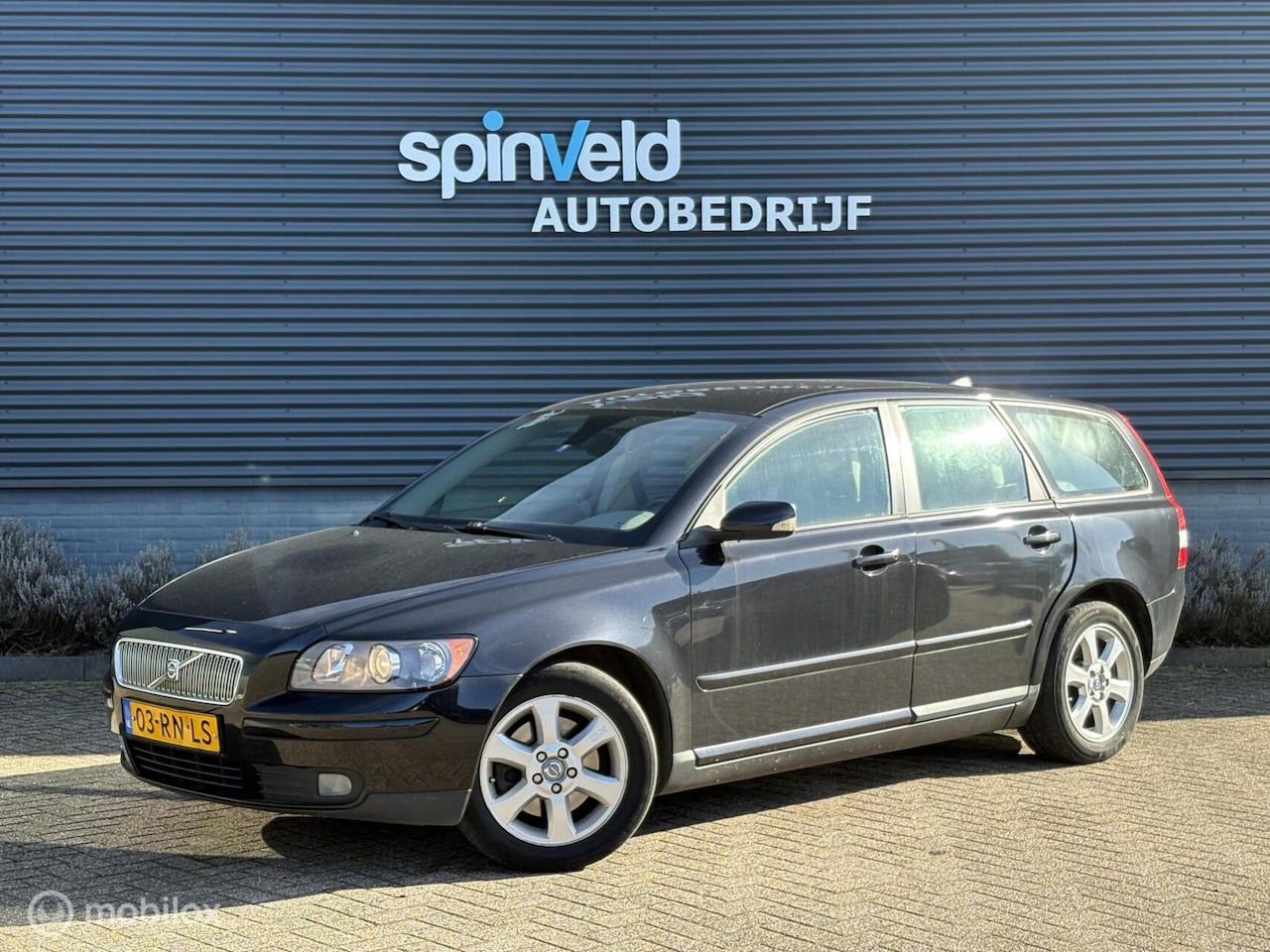 Volvo V50 - 2.4 Momentum - Handel of Export - AutoWereld.nl