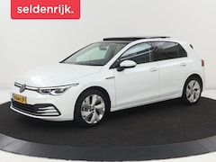 Volkswagen Golf - 1.5 TSI Style | Panoramadak | Stoelverwarming | Head-Up | Trekhaak | Camera | Massage | Ca