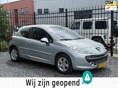 Peugeot 207 - 1.4-16V XS Pack CLIMAAPKKOOPJE