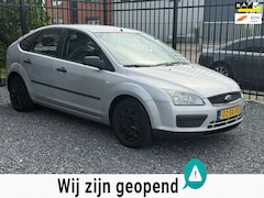 Ford Focus - 1.4-16V Ambiente AIRCO5DEURSNWE APKKOOPJE