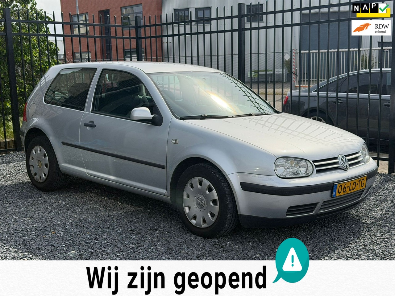 Volkswagen Golf - 1.6-16V Comfortline AIRCO!NWE APK!INRUILKOOPJE! - AutoWereld.nl