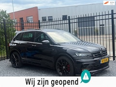Volkswagen Tiguan - 2.0 TSI 4Motion 3XR-LINEPANOXENONDSG190PKTREKHAAK