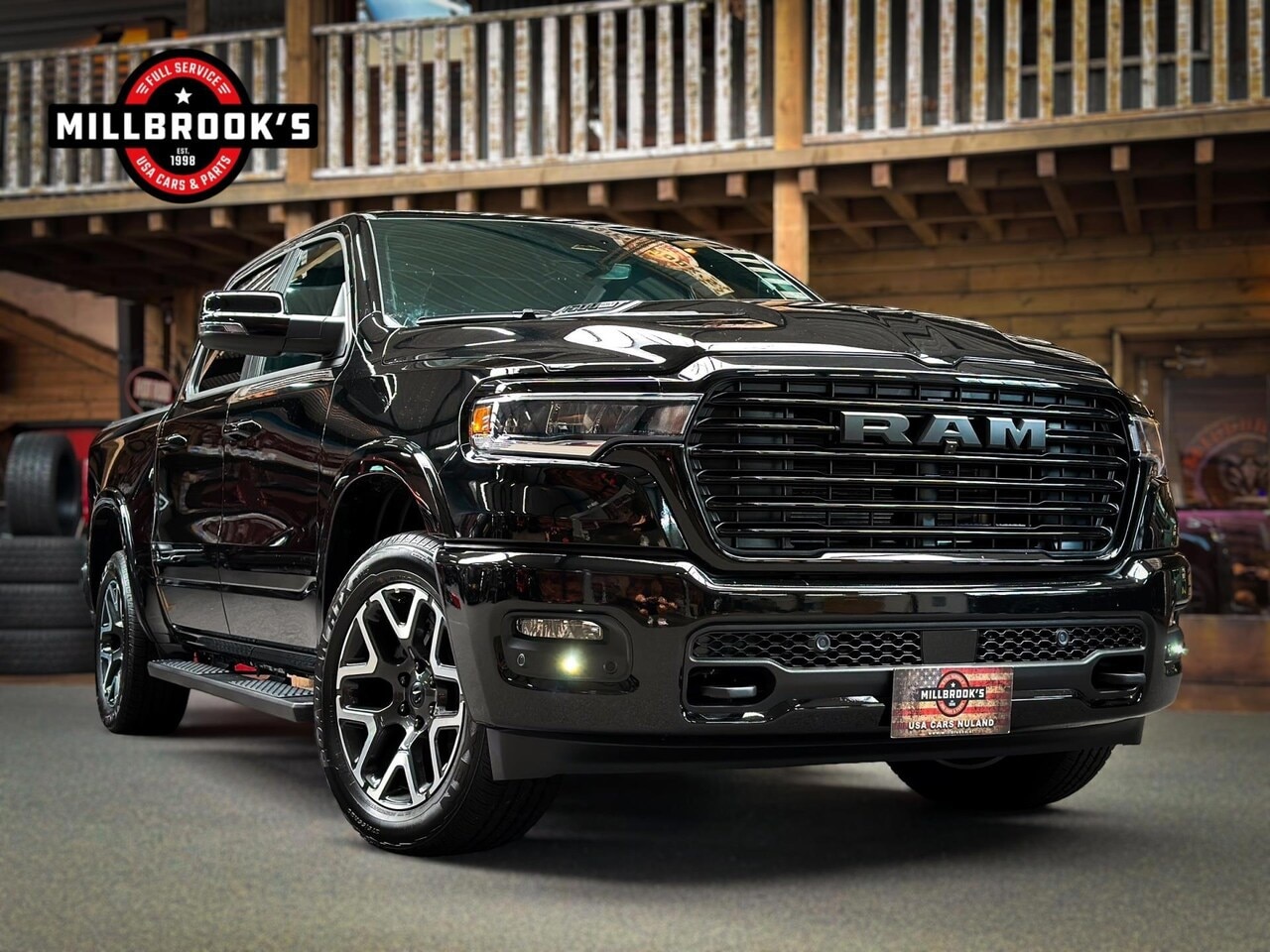 Dodge Ram 1500 - Laramie Sport | BPM VRIJ | Zakekelijke Lease | BTW Auto | - AutoWereld.nl