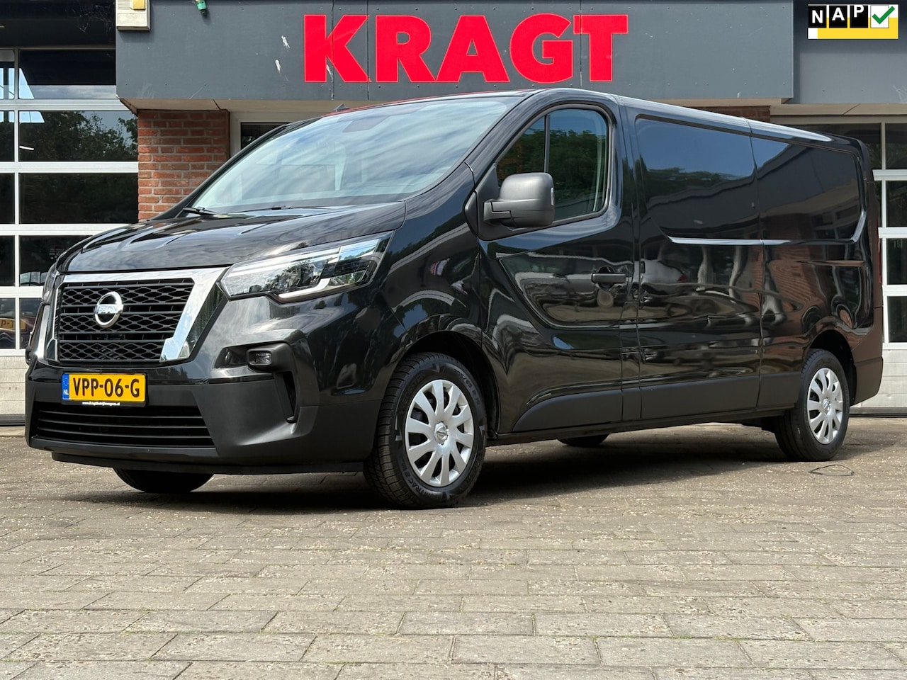 Nissan Primastar - 2.0 dCi 130 L2H1 131PK|NAP|airco|cruise|LED|achteruitrijcamera|apple carplay|trekhaak|navi - AutoWereld.nl
