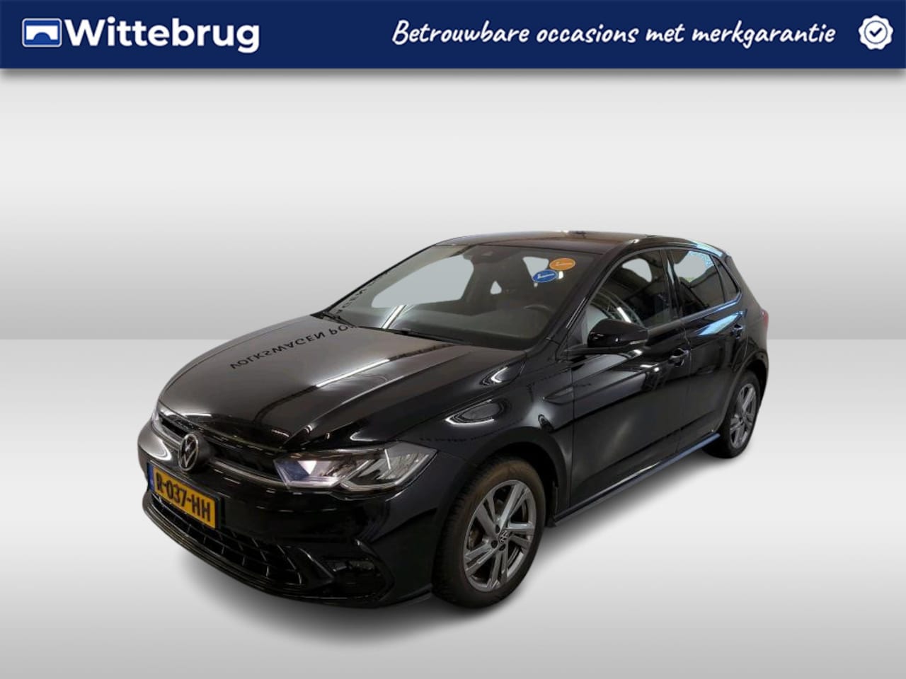 Volkswagen Polo - 1.0 TSI 95pk R-Line / Navigatie by APP / LM 16 inch / Parkeersensoren / LED / Digital cock - AutoWereld.nl