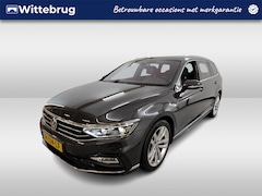 Volkswagen Passat Variant - 1.5 TSI 150pk Elegance Business R DSG Automaat / Leder / Navigatie / LED Matrix / LM 18 in