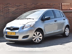 Toyota Yaris - 1.3 VVTi Comfort '10 Airco Inruil mogelijk