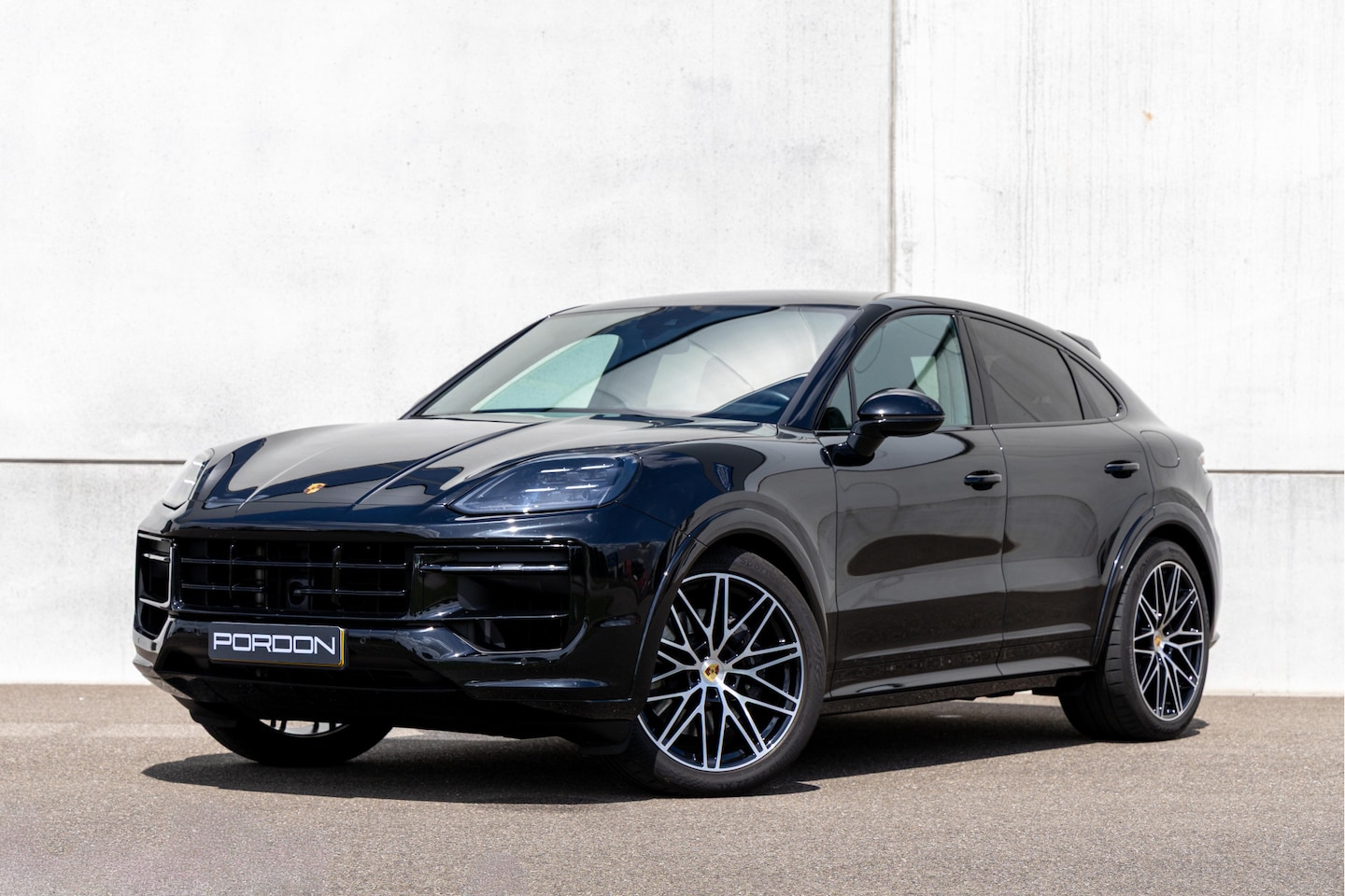 Porsche Cayenne Coupé - 3.0 E-Hybrid 3.0 E-Hybrid - AutoWereld.nl