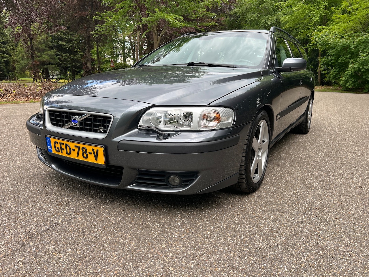 Volvo V70 - 2.5 R Geartronic Volvo V70R 2.5T AWD 300PK 2004 Dealer Clima Leder PDC UNIEK - AutoWereld.nl
