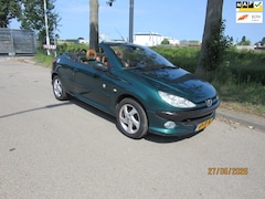 Peugeot 206 CC - 1.6-16V Roland Garros, leer, airco