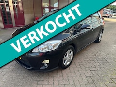 Toyota Auris - 1.8 Full Hybrid Aspiration KLIMAAT NAP APK DEALER OH