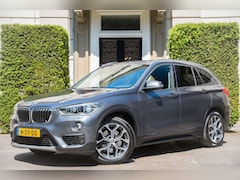 BMW X1 - xDrive20i High Executive TREKHAAK | PANO | ADAPTIVE | KEYLESS | CAMERA | STUURVERW