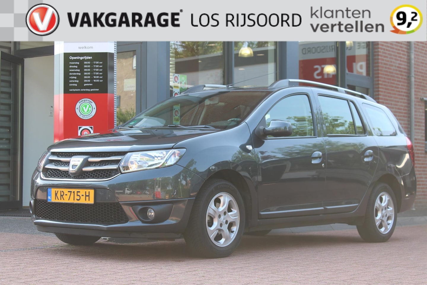Dacia Logan MCV - 0.9 Tce *Prestige* | Trekhaak | Navigatie | A/C | Orig. NL | Leuk! | - AutoWereld.nl