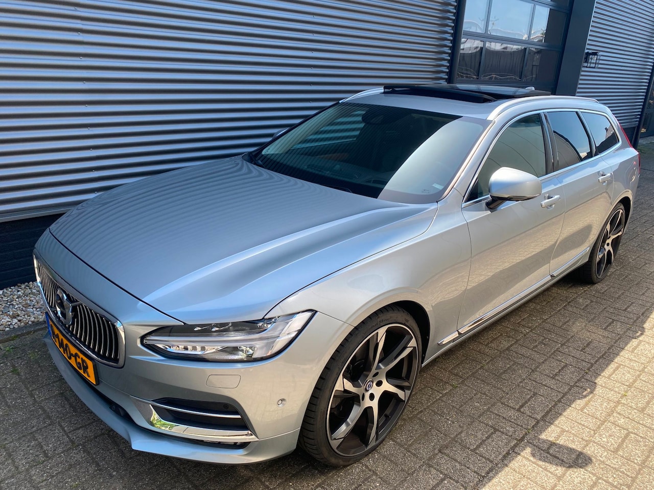 Volvo V90 - 2.0 T6 AWD Inscription Full options! - AutoWereld.nl