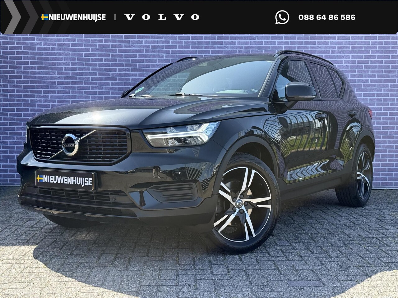 Volvo XC40 - 1.5 T2 R-Design | Keyless entry/start | Stoel en stuurverwarming | Parkeersensoren V+A | P - AutoWereld.nl