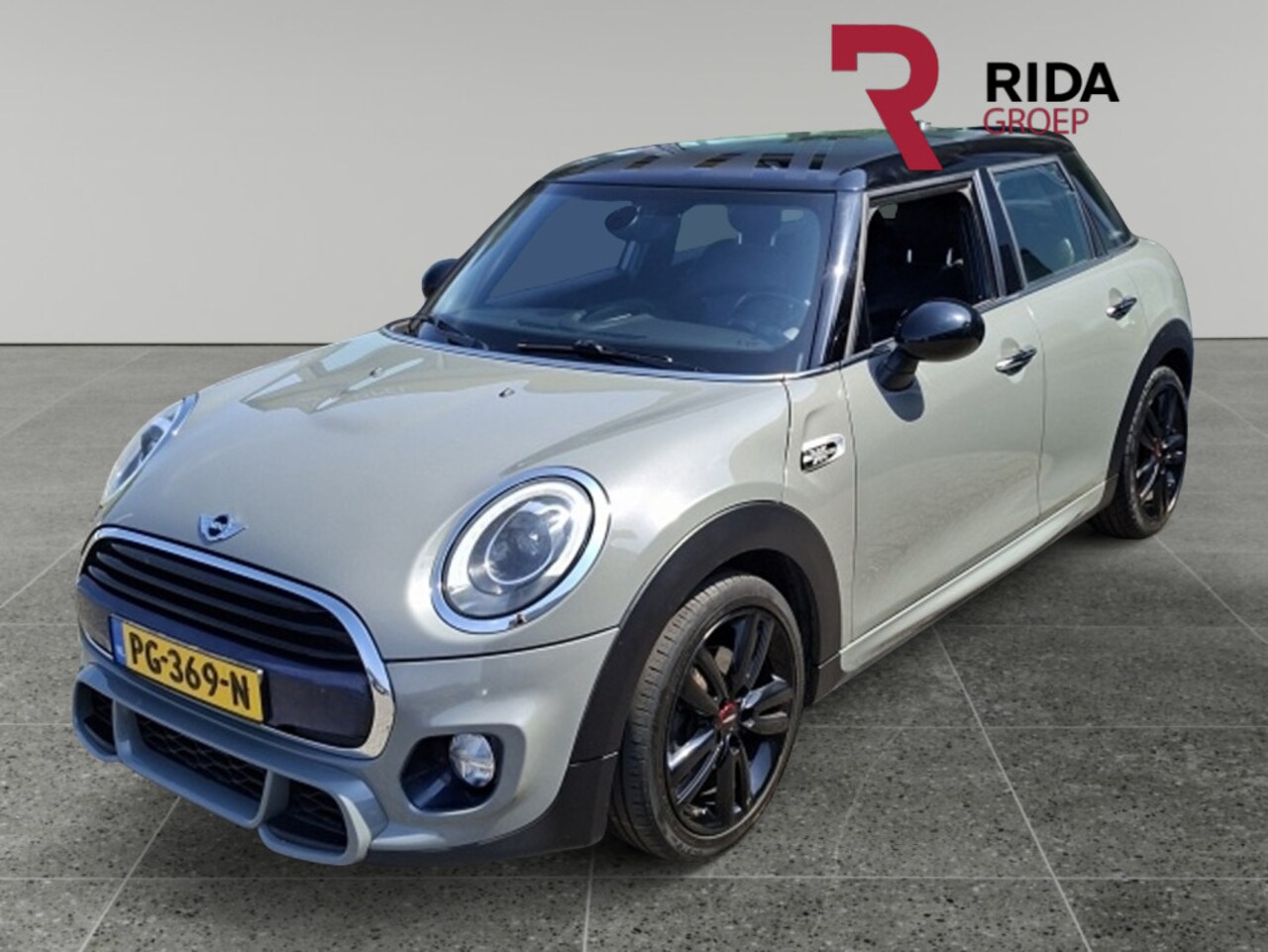 MINI John Cooper Works - Mini 1.5 | JCW pack - AutoWereld.nl