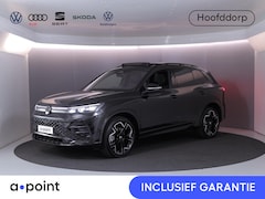 Volkswagen Tiguan - 1.5 eHybrid R-Line Edition 272 pk Automaat (DSG) | Verlengde garantie | Navigatie | Panora