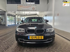 BMW 1-serie - 118i EffDyn. Ed. Business Line Ultimate Edition