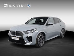 BMW iX2 - xDrive30 M Sport Edition | Panoramadak | Stoelverwarming | Driving Assistant Plus | Head-U