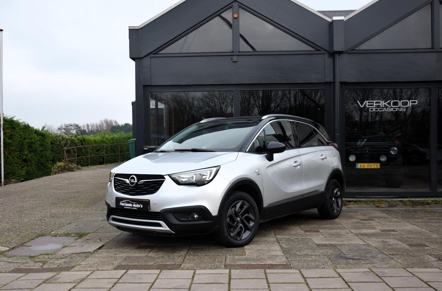 Opel Crossland X - 1.2 Turbo 120 Jaar Edition 1.2 Turbo 120 Jaar Edition, Carplay Camera - AutoWereld.nl