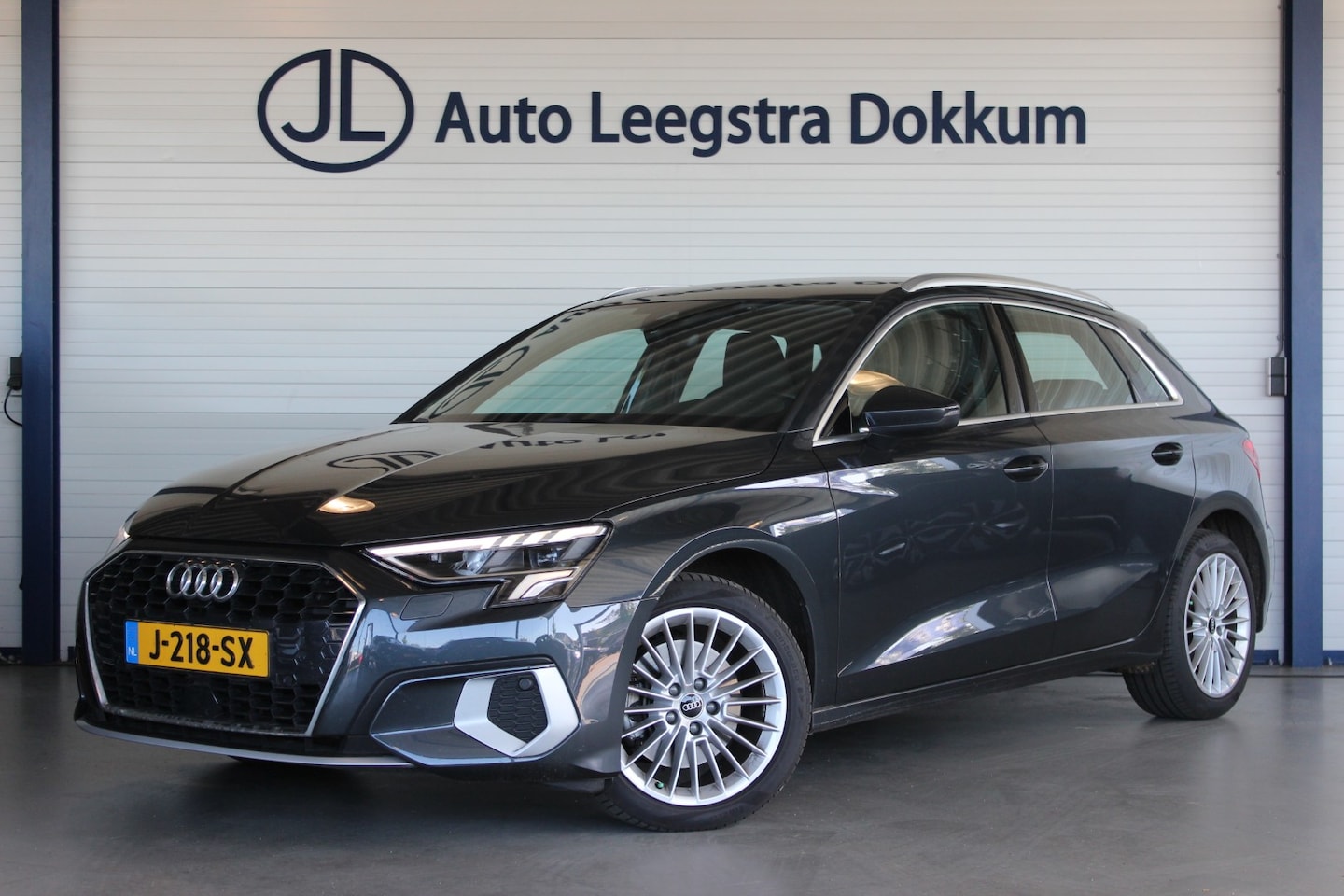 Audi A3 Sportback - 35 TFSI Business edition 1e eigenaar | Carplay | LED | Sportstoelen | Cruise | DAB | Navi - AutoWereld.nl