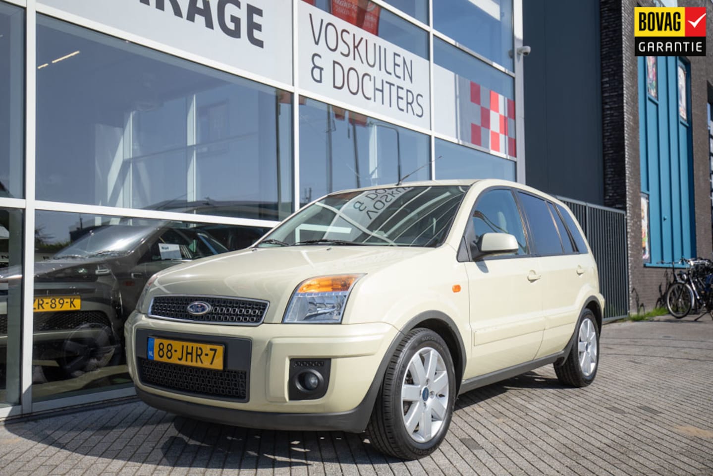 Ford Fusion - 1.6-16V Futura | Automaat | Trekhaak - AutoWereld.nl