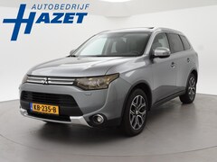 Mitsubishi Outlander - 2.0 PHEV INSTYLE+ | SCHUIFDAK | TREKHAAK | ADAPTIVE CRUISE | CAMERA | 18 INCH | STOELVERW