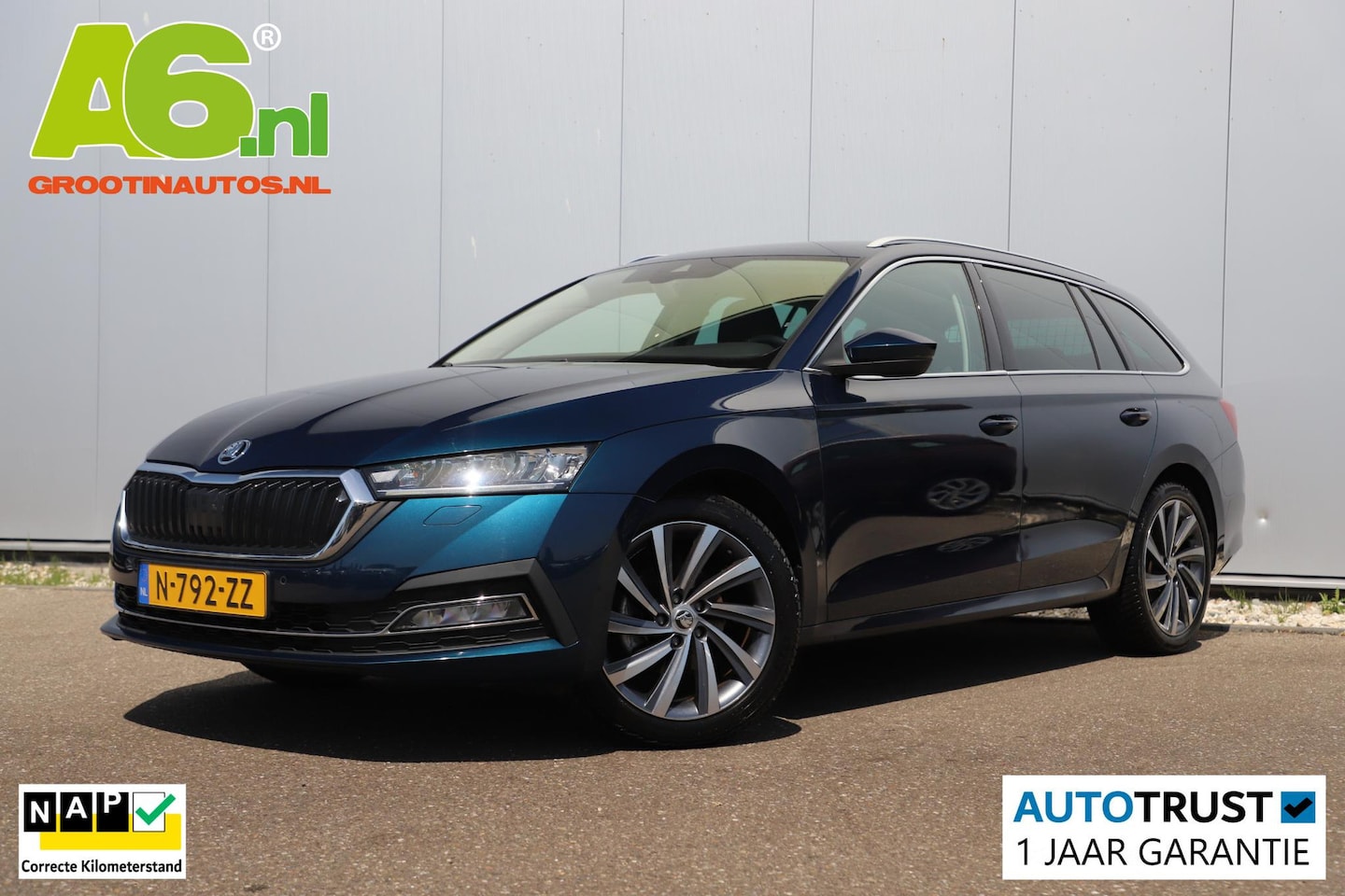 Skoda Octavia Combi - 1.0 e-TSI Business Edition Plus Trekhaak 17 inch LMV Virtual Cockpit Stoelverwarming Navig - AutoWereld.nl