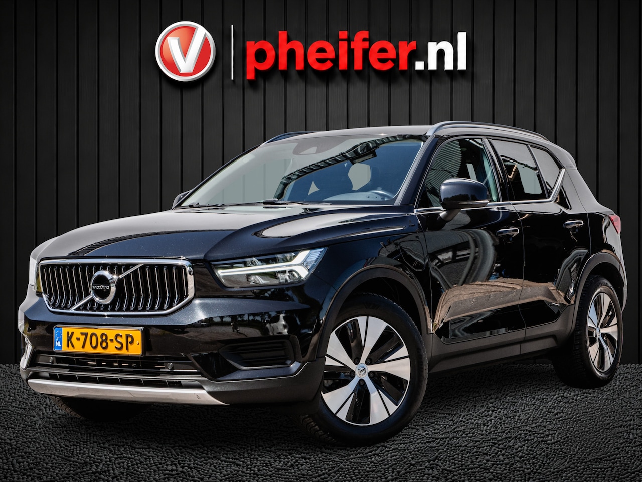 Volvo XC40 - 1.5 T4 Recharge Inscription Expression Trekhaak/ Stuur+stoelverwarming/ Elek. achterklep/ - AutoWereld.nl