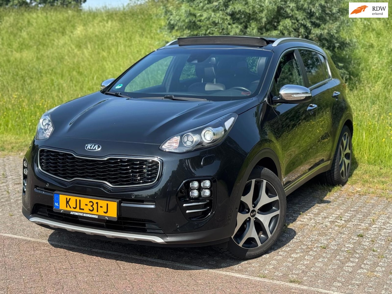 Kia Sportage - 1.6 T-GDI 4WD GT-Line First Edition / PANO - AutoWereld.nl