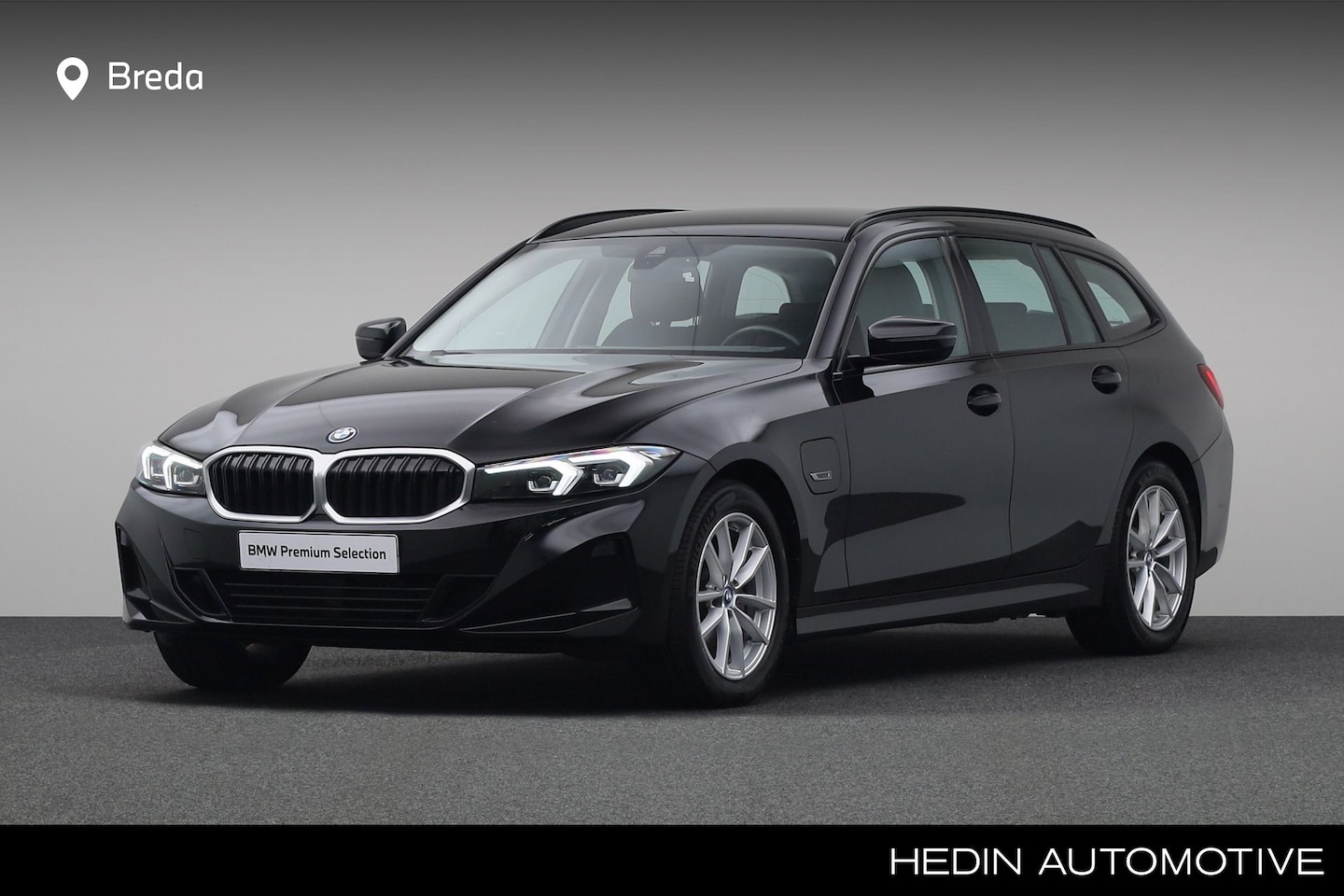 BMW 3-serie Touring - 330e | Widescreen Display | PDC | Blow-By verwarmer | Stoelverwarming bestuurder/passagier - AutoWereld.nl