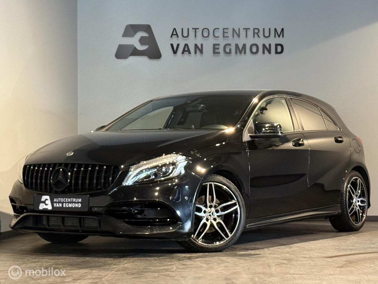 Mercedes-Benz A-klasse - AMG-Line Sport Edition AUTOMAAT | CARPLAY - AutoWereld.nl