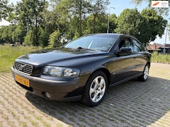 Volvo S60 - 2.4 Edition - airco - leder - cruise control - nieuwe apk tot 06-2027