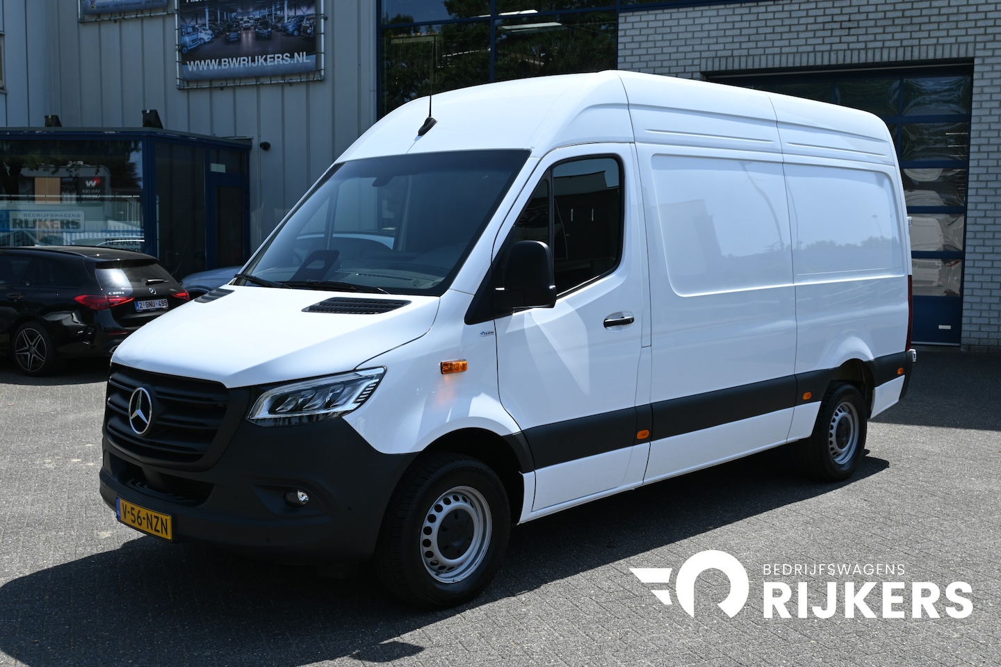 Mercedes-Benz Sprinter - 317 CDI L2H2 Pro LED, Geveerde stoel, Navigatie met camera - AutoWereld.nl