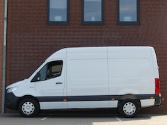 Mercedes-Benz eSprinter - 320 L2H2 81kWh Trekhaak/Camera/Navigatie/Standkachel