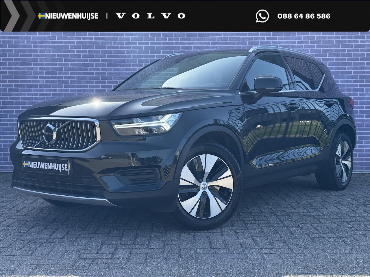 Volvo XC40 - 1.5 T4 Recharge Inscription Expression | Stoel/Stuur verwarming | Adaptieve cruise | Stand - AutoWereld.nl