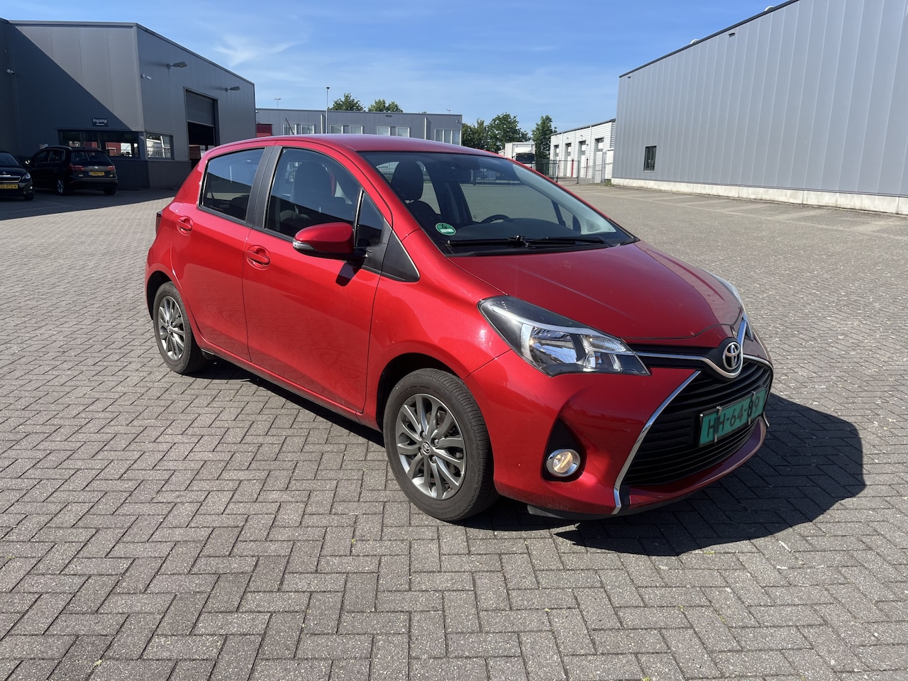 Toyota Yaris - 1.3 VVT-i Now 29 DKM - AutoWereld.nl